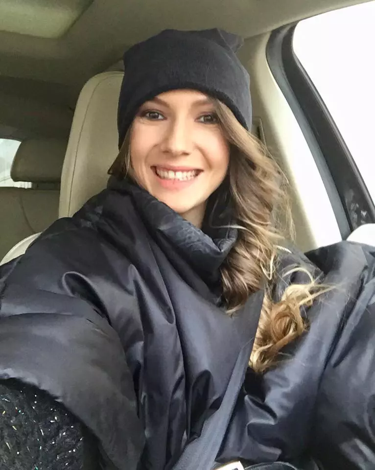 Adela Popescu a devenit mămică pentru a doua oară (1)