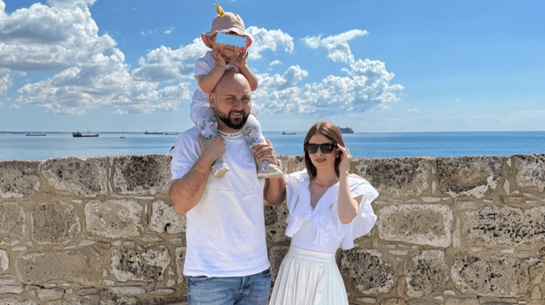 O prietenă de-a Teodorei Marcu a răbufnit după valul de comentarii care o învinovățesc pentru moartea ei tragică: „Sunteți doar niște ipocriți”. Ce fel de om și mamă era tânăra