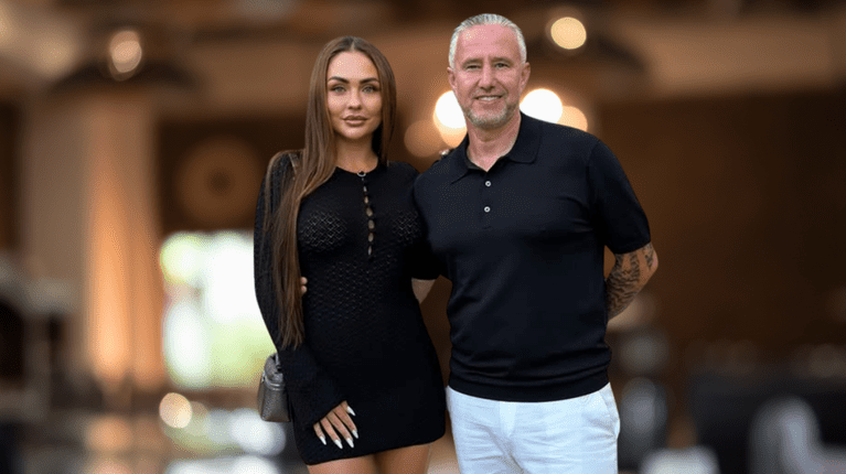 Laurențiu Reghecampf și Corina Caciuc au tăiat moțul fiului cel mic. Ce a ales Landon de pe tăviță: „Așa tată, așa fiu”
