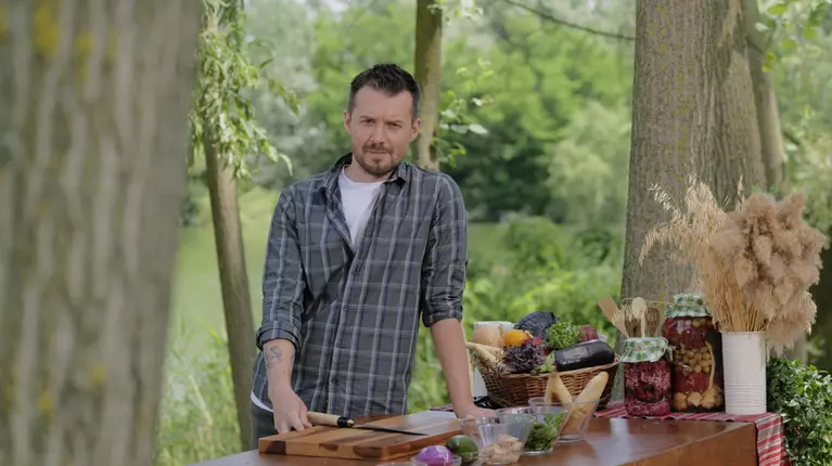Rețeta secretă de clătite pe care o are chef Horia Manea. După ce alt desert sunt înnebunite fiicele sale / Exclusiv