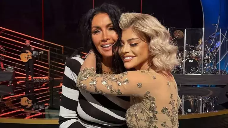 Mihaela Rădulescu și Loredana Groza, imagini rare împreună. Cum au fost surprinse cele două vedete