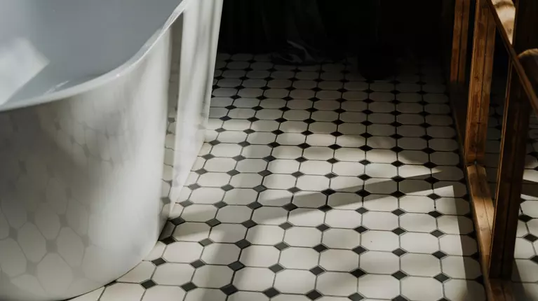 De la banal la fabulos: cum să alegi cădă freestanding pentru un efect wow