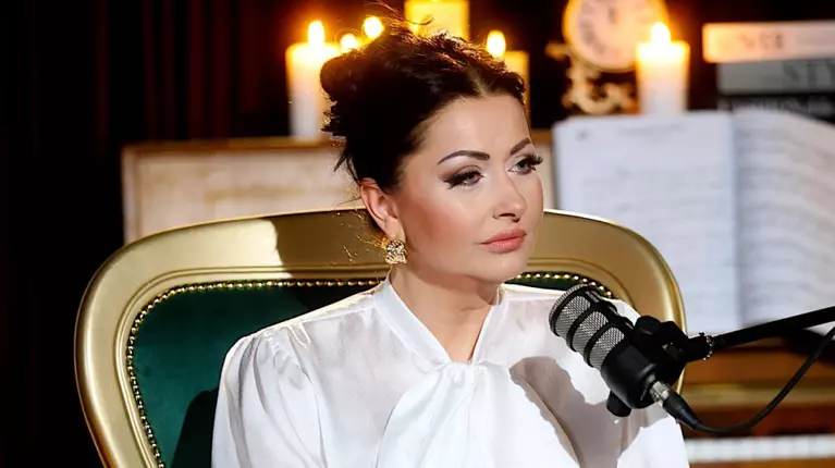 Gabriela Cristea le dă replica celor care au criticat-o când s-a afișat în costum de baie, după ce a slăbit. "Mi se pare că și haterii își au locul lor!"
