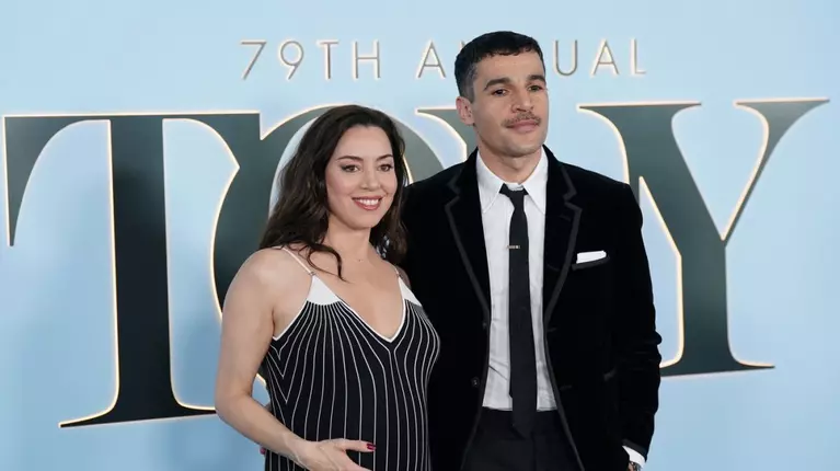 Aubrey Plaza a născut în secret. Actrița a devenit mamă pentru prima dată