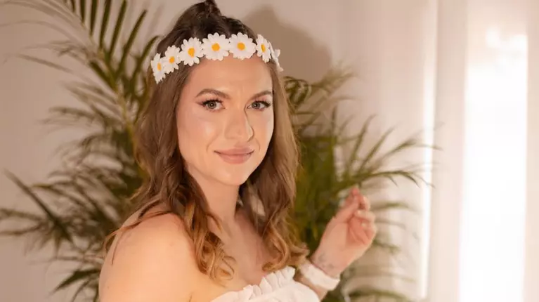 Cerasela Iacob de la „Insula iubirii” a devenit mamă pentru prima dată. Primele imagini cu bebelușul