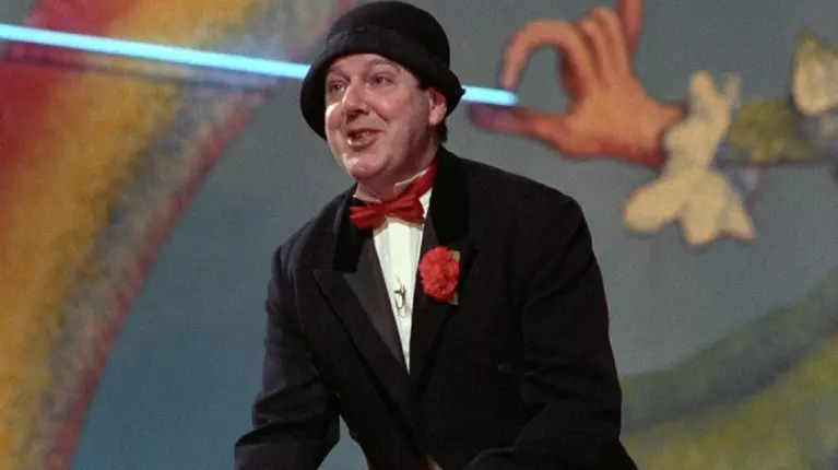 Doliu în lumea artistică. Legendarul comediant britanic Jimmy Cricket a murit la 80 de ani