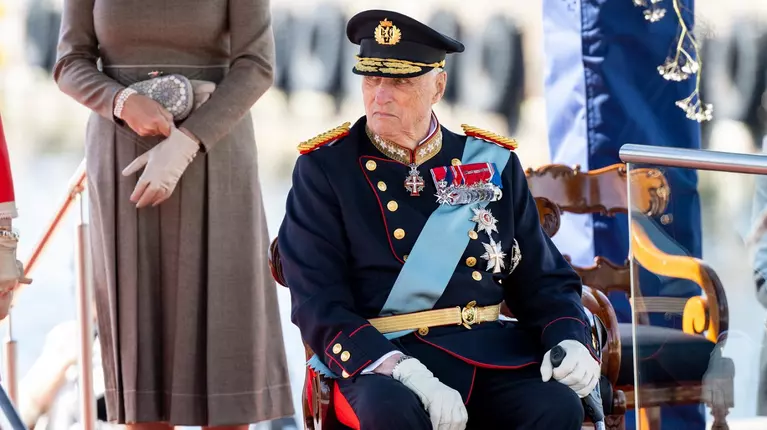 Regele Harald al Norvegiei, cel mai în vârstă monarh din Europa, a murit la vârsta de 89