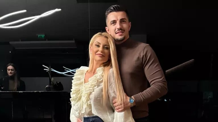 Emilia Ghinescu, dezvăluiri rare despre începutul relației cu Viorel Neagoe, care este cu două decenii mai tânăr decât ea: „A fost greu, pentru că eu veneam cu niște preconcepții. Ne dureau vorbele oamenilor”