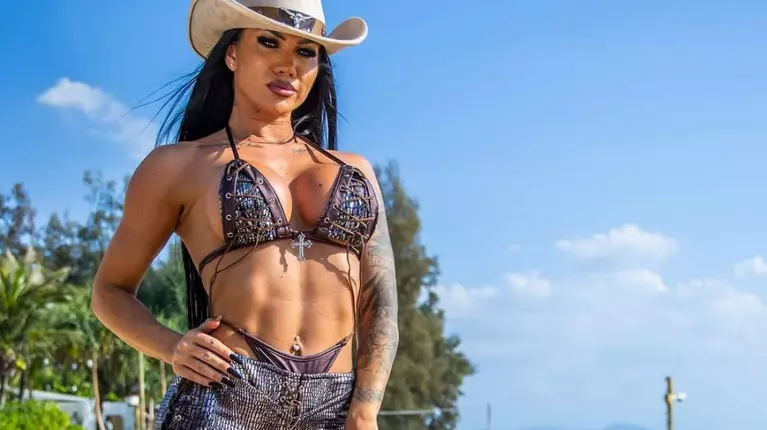 Nattasha Black, dezvăluiri din camera în care își ține accesoriile de dominatoare. Fanii au fost surprinși 