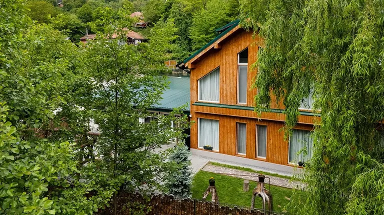 Buturuga Mică: câteva zile împreună, în mijlocul naturii