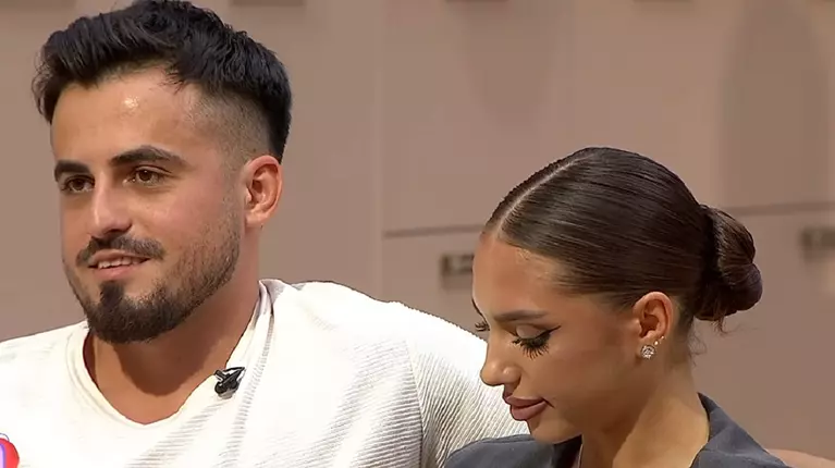 Tensiuni uriașe la „Casa Iubirii”! Diana a izbucnit în lacrimi din cauza lui Alexandru: "Te-ai sărutat cu mine și când ai văzut că nu ți-a ieșit..."