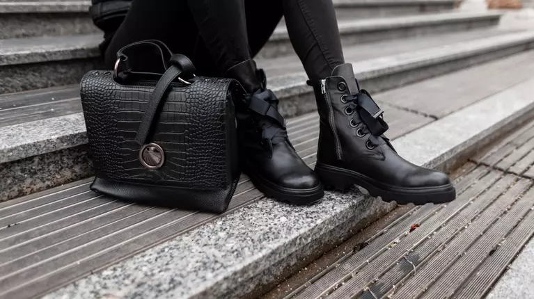 Cizme pentru orice stil - de la platforme la modele fără toc
