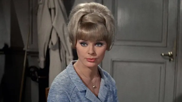 Actrița Elke Sommer, celebră pentru rolurile din „Pantera Roz” și „The Prize”, a murit la 85 de ani. S-a stins la trei luni după ce și-a pierdut soțul
