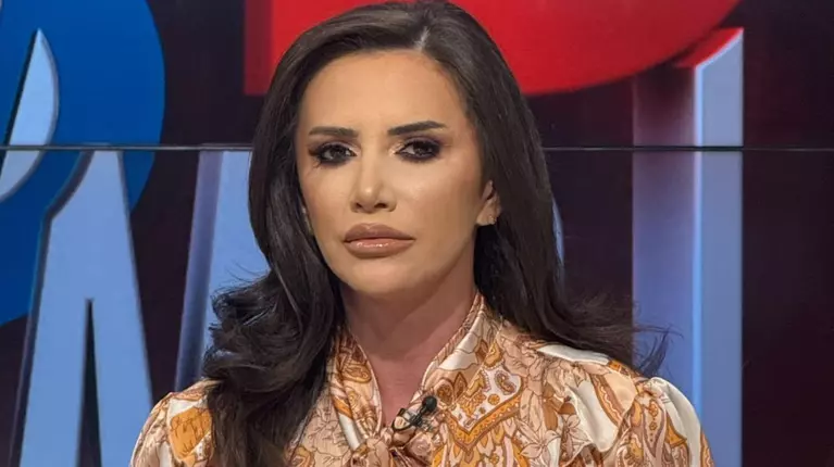 Mara Bănică și-a făcut o nouă intervenție estetică: „Da, da, eu sunt. M-am dus să fac o magie”