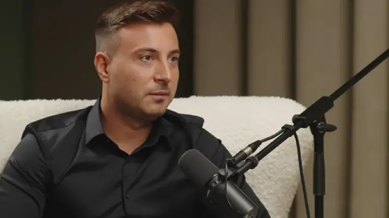 Valentin Sanfira, dezvăluiri rare despre viața personală, după divorțul de Codruța Filip. "Femeia de lângă mine să aibă tot ce-i trebuie!" Ce spune despre fostele iubite