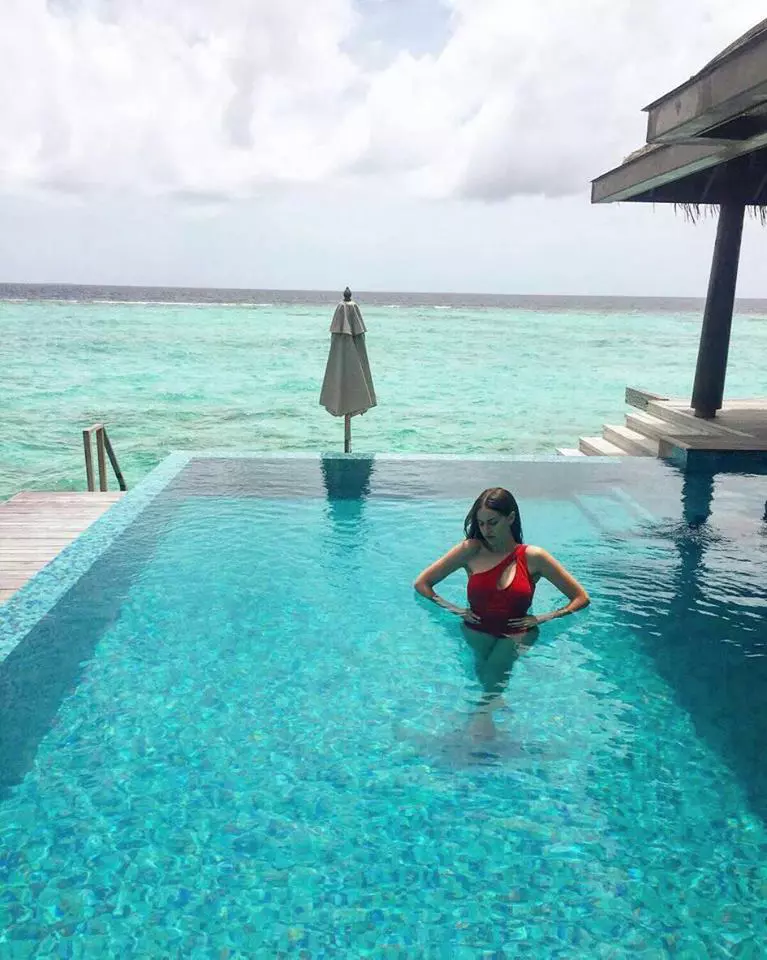 Burak Özçivit şi Fahriye Evcen au plecat în luna de miere (1)