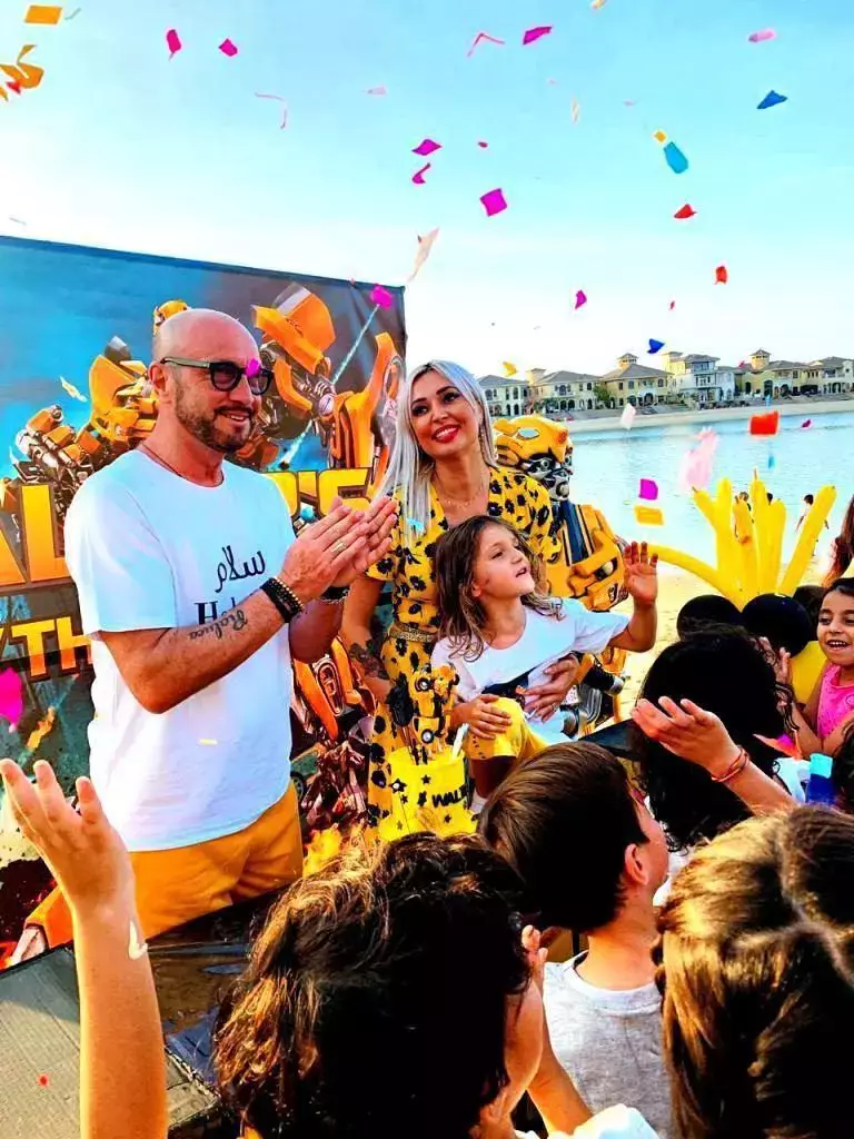 Raluca-Zenga-7-768x1024-768x1024-768x1024-768x1024-1