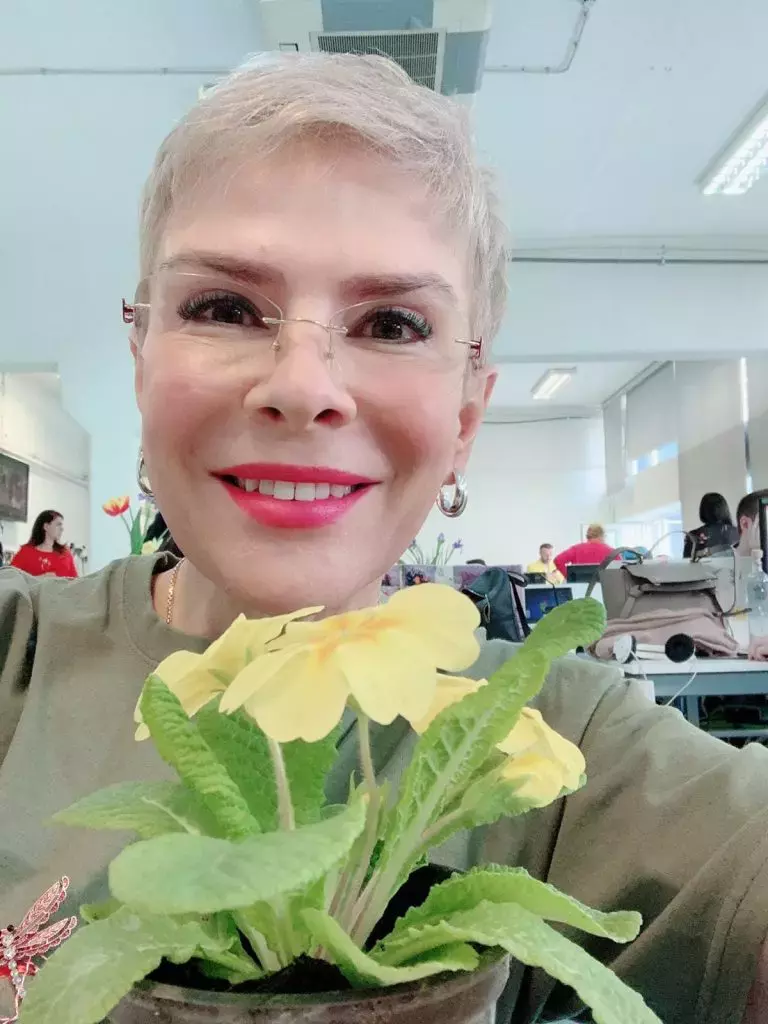 teo-trandafir-8-768x1024-1