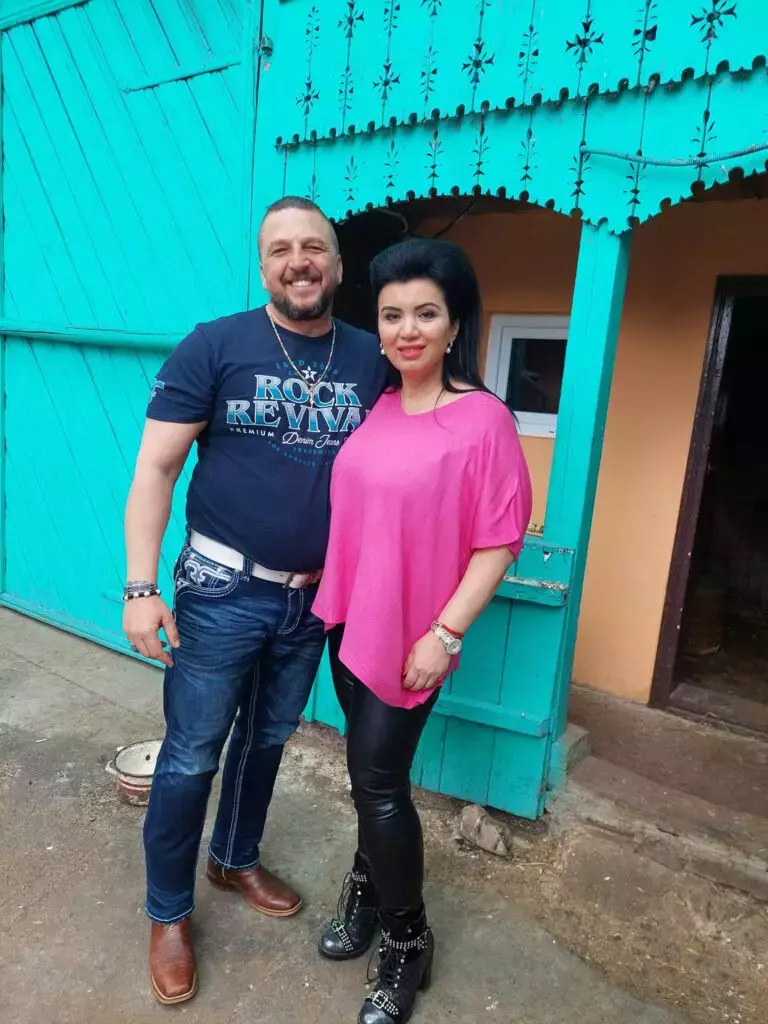 342912206_1372210180234109_5284879958128906690_n-768x1024-1