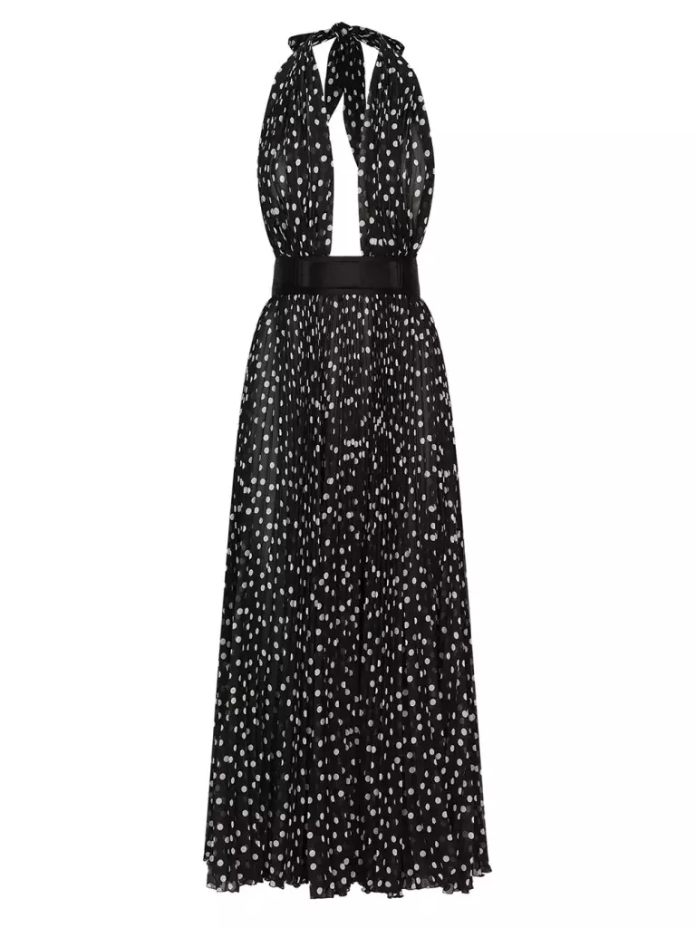 dolce-runway-1-dress-768x1024-1.webp