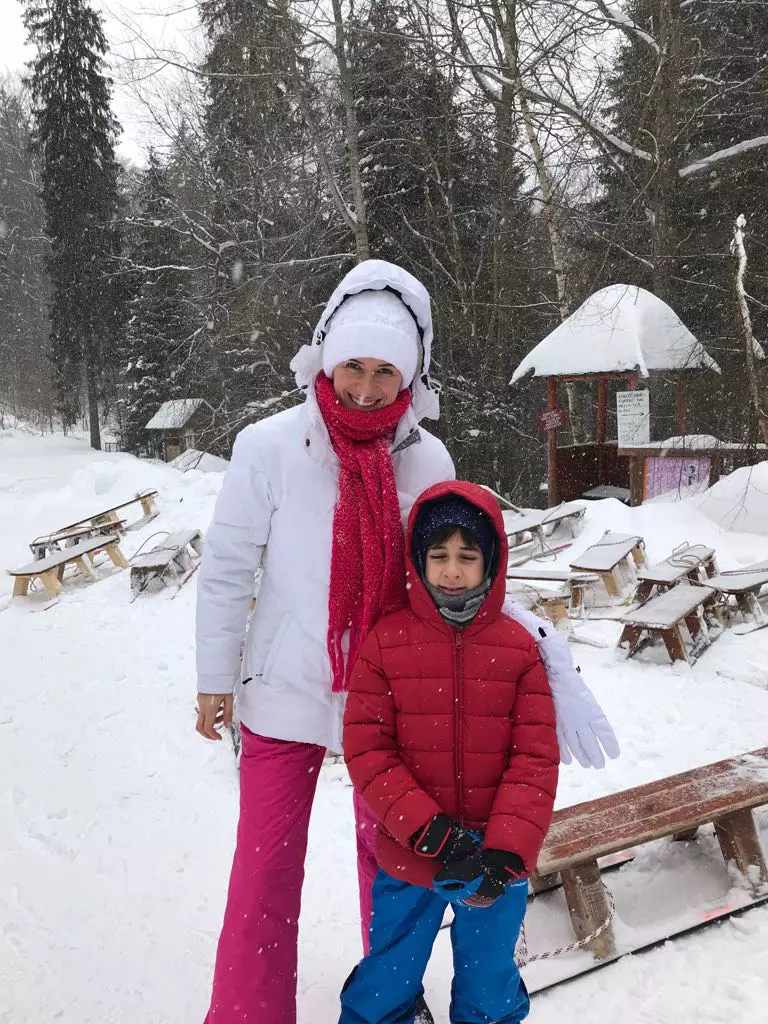 Iuliana Tudor a avut parte de surprize de Dragobete (1)