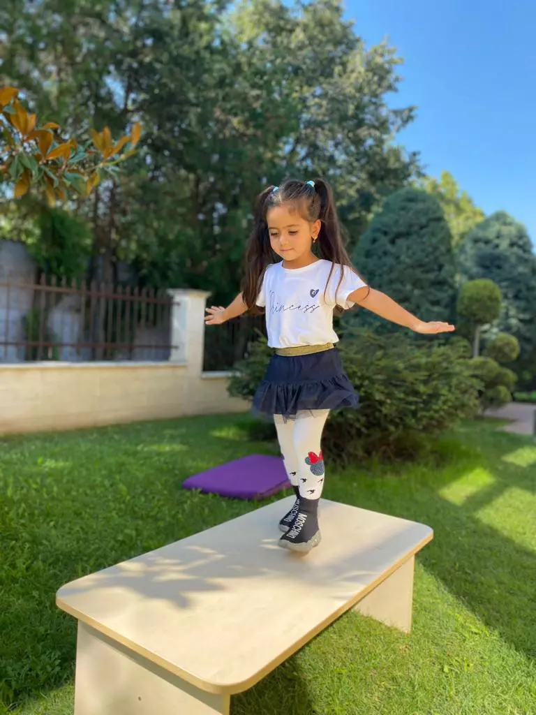 Bursucu-intalnire-surpriza-pe-holurile-televiziunii-unde-lucreaza.-„I-am-auzit-vocea-evident-ca-i-am-recunoscut-o-4