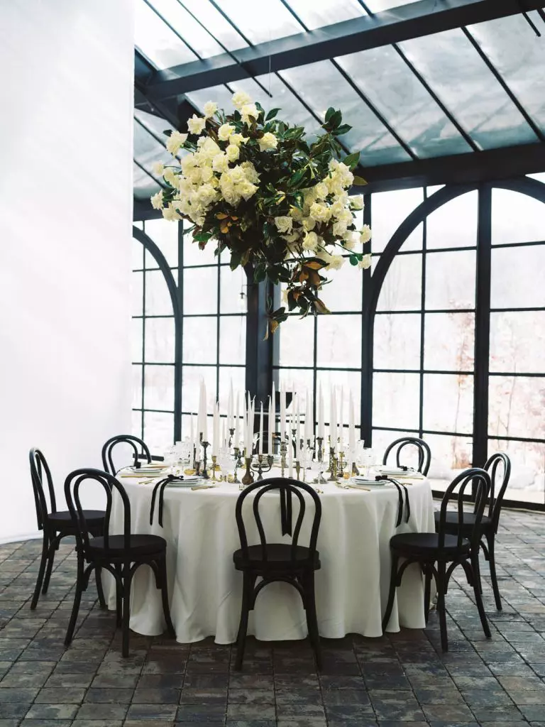 wedding-trends-2024-decor-039-768x1024-3.jpg