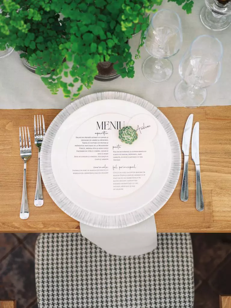wedding-trends-2024-decor-061-768x1024-3.jpg