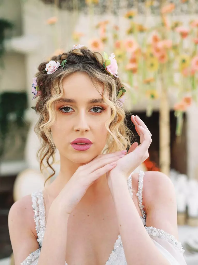 wedding-trends-2024-models-097-768x1024-3.jpg