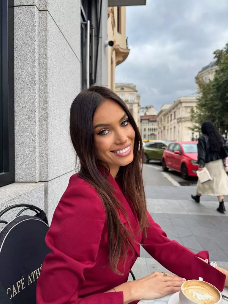 Alina Pușcău, mesaj tulburător de pe patul de spital, după ce a fost diagnosticata cu cancer. "Am intrat în metastază. Este foarte greu pentru mine!" Vedeta va trece printr-o operație