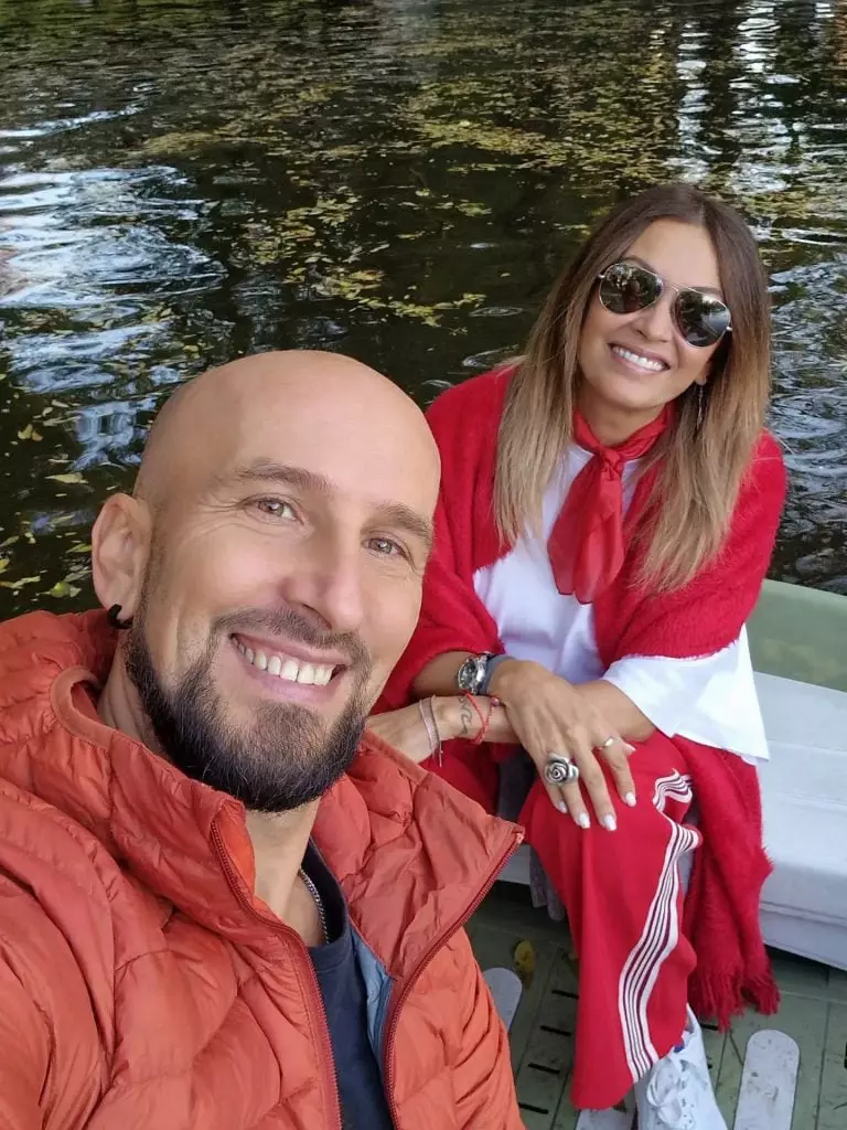 Anca Țurcașiu pleacă din București. Și-a cumpărat o casă cu grădină alături de Călin: „Suntem în mare șantier”
