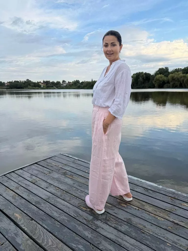 Cum arăta Gabriela Cristea în adolescență. Vedeta a publicat o fotografie rară: „Cât de puțin îmi dădeam voie să visez”