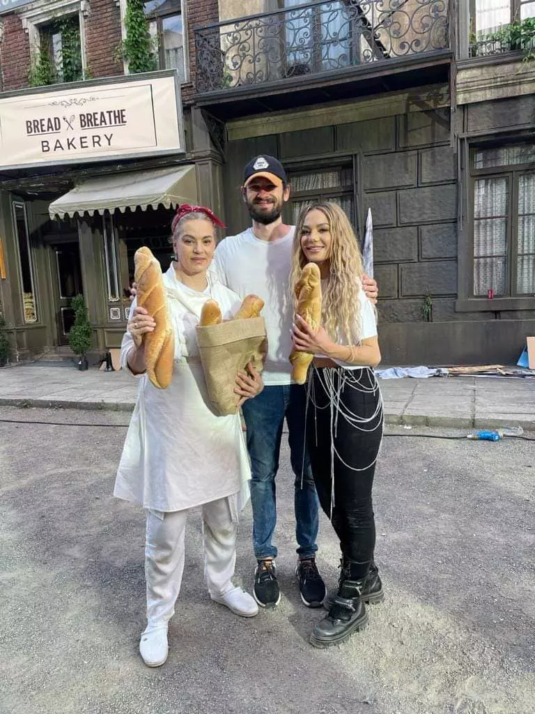 maia morgenstern actrita in videoclip 1 (1)