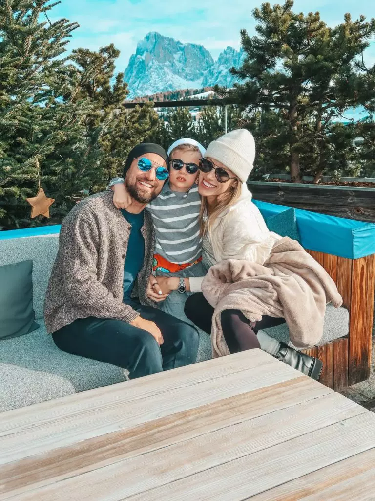 Dani Oțil a împlinit 46 de ani. Ce surpriză i-au pregătit soția lui, Gabriela, și fiul lor, Tiago: "Te iubim"