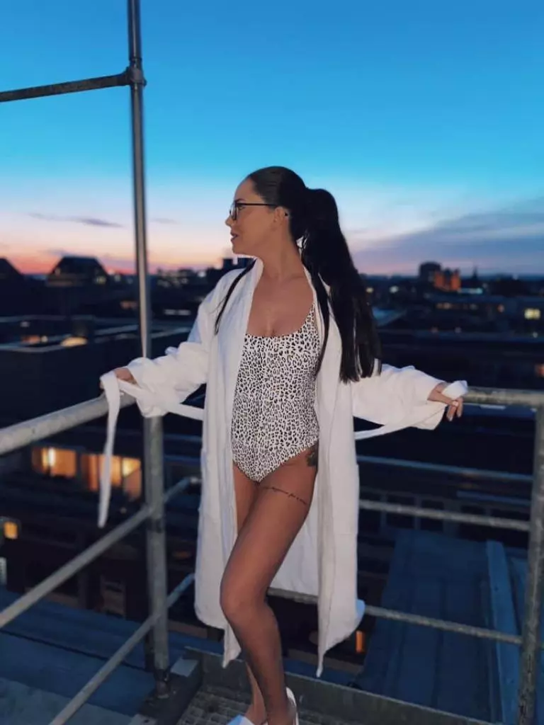 4dbe98cd46fed3285740ca6a9bf14d0e