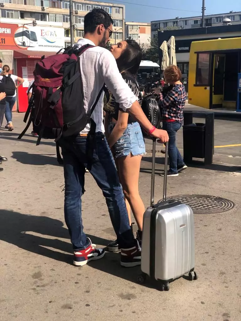 bur2_75611100-768x1024-1