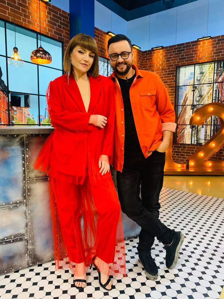 Alexandra-Ungureanu-de-la-Bravo-ai-stil-Celebrities-parasita-de-logodnic-inainte-de-nunta9