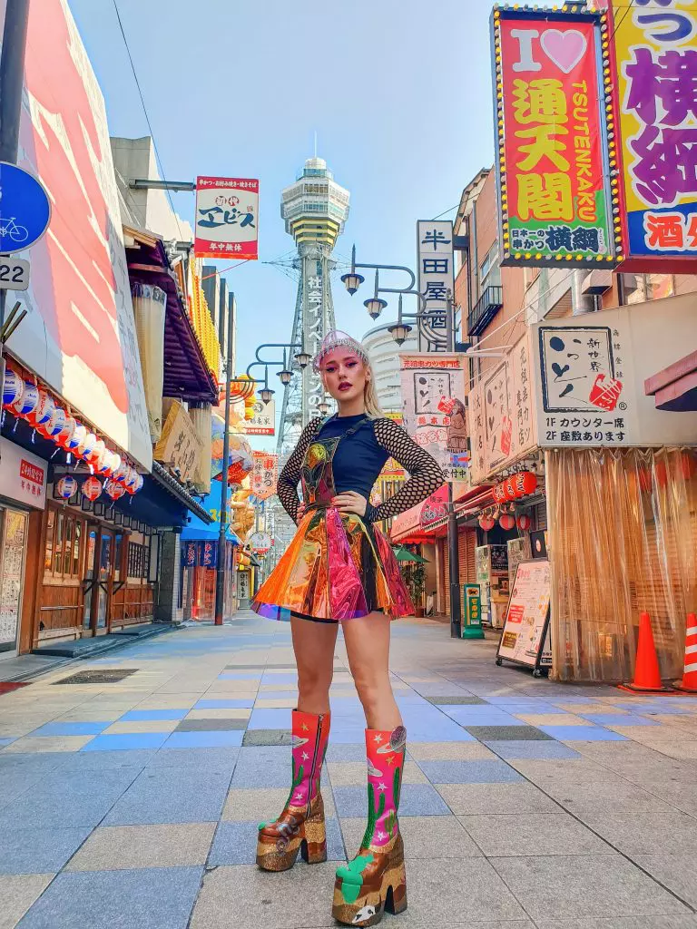 1970-01-01-09.00.00-42-768x1024