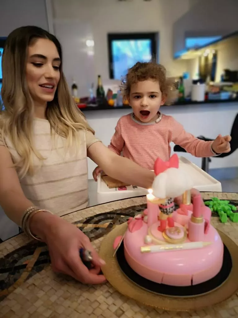 Misty-zi-de-nastere-4