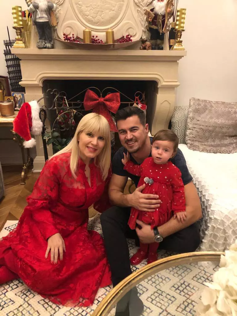 Elena Udrea fiica sot3