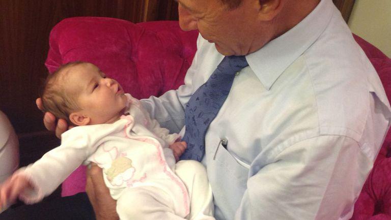 Preşedintele Traian Băsescu, de vorbă cu nepoţica