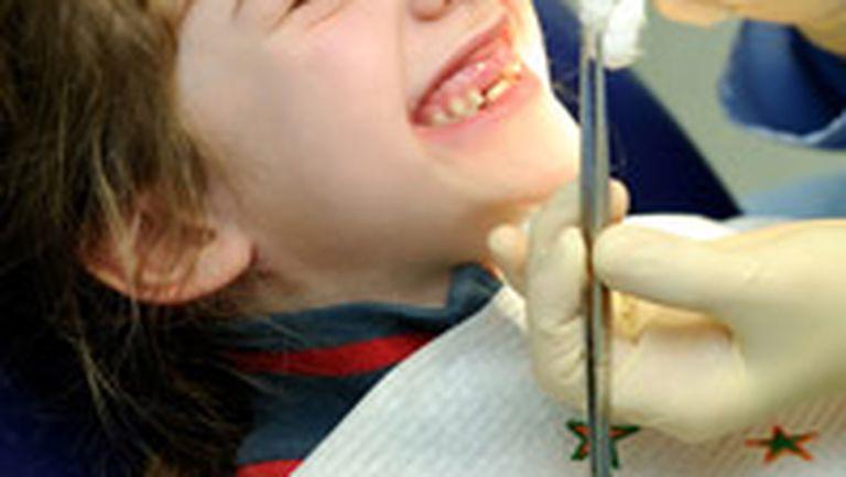 Prevenirea si tratamentul precoce al anomaliilor dento-maxilare