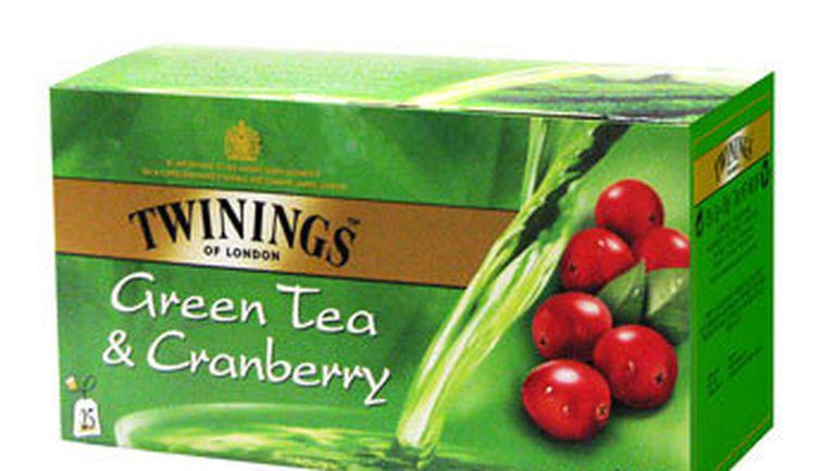 Ceai verde Twinings cu aroma naturala a fructelor de merisor