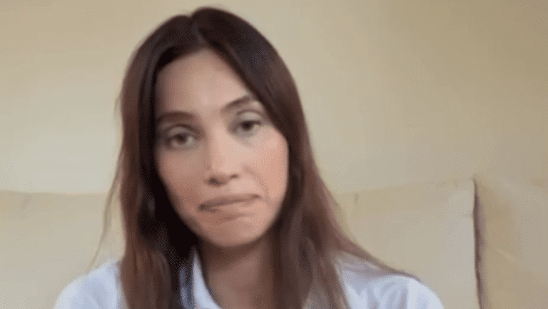 Alina Pușcău, dezvăluiri dureroase de pe patul de spital. Locul sfânt în care a mers după vizita la medic. „Deocamdată nu fac chimio. Uitați-vă la mine unde am ajuns”