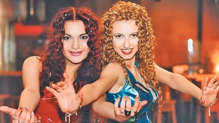 Îți amintești versurile celebre din anii '90-2000?