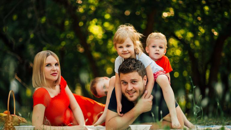 Horoscopul săptămânii 22 – 28 iunie 2026. Tensiuni în familie, dar vești bune legate de bani