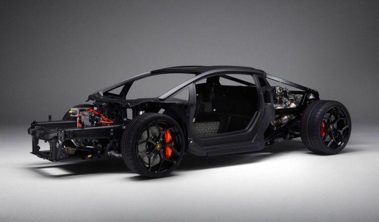 LB744: Știi că este o zi specială atunci când Lamborghini prezintă o nouă platformă