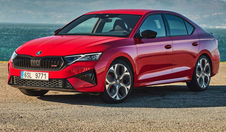 Timpul trece, competitivitatea persistă: Škoda Octavia RS 2025 propune o îmbinare incitantă de performanțe, stil și calitate.