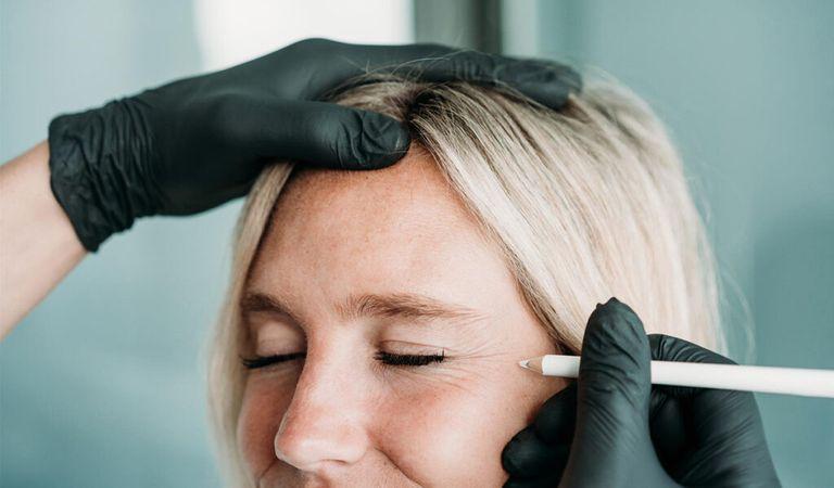 (P) Injectarea cu botox în zona frunții și tot ce trebuie să știm despre procedură