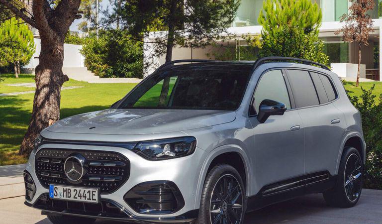 Limbajul stilistic îl face să pară mai mare decât e, dar Mercedes-Benz GLB are și alte argumente calibrate pe aceeași idee